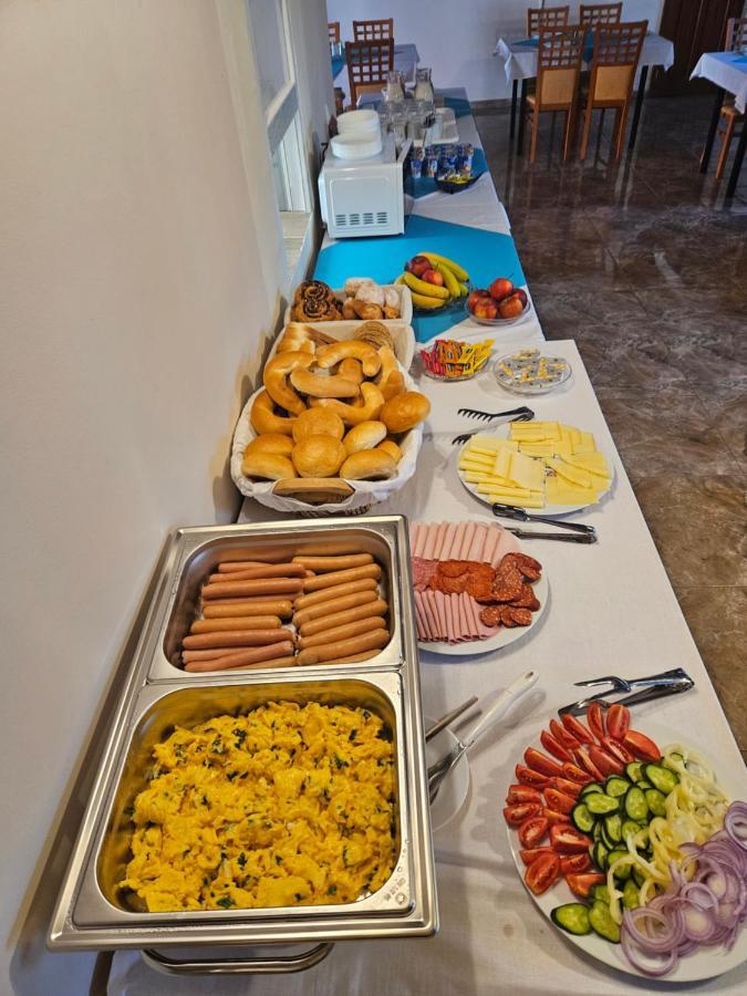 Toroes Panzio Acomodação com café da manhã Szabolcs Exterior foto